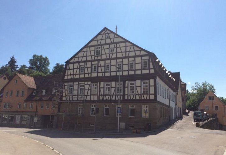 helle 2-Zimmer-Wohnung zu vermieten (Wohnung 12 komplett) helle 2-Zimmer-Wohnung zu vermieten (Wohnung 12 komplett)