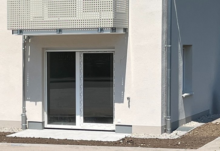 1-Zi-Wohnung (EG) mit Terrasse 1-Zi-Wohnung (EG) mit Terrasse