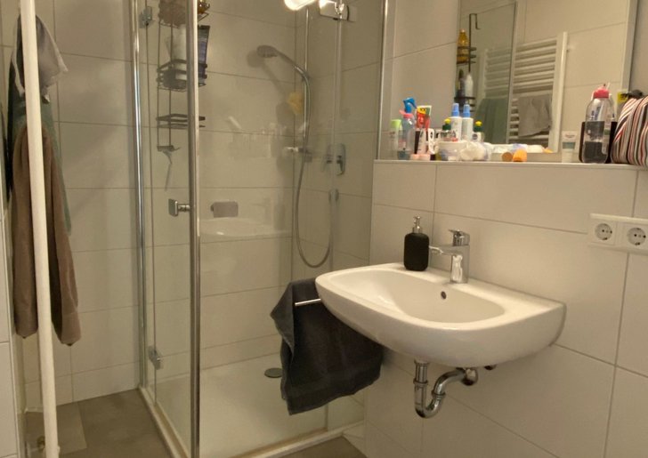 Bild 2: Gemütliches Zimmer in 3-er WG zu vermieten (Zimmer 6.2) Bild 2: Gemütliches Zimmer in 3-er WG zu vermieten (Zimmer 6.2)