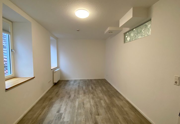 Zimmer in 3-er (Frauen-)WG zu vermieten (Zimmer 5.3)!