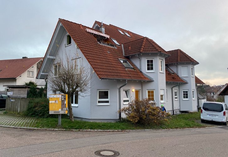 Geräumige 2- Zimmer-Wohnung in guter Lage zu vermieten