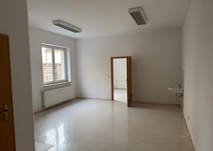 Bild 6: Großzügige Büro-oder Praxisflächen in der Eilenburgerstraße zu vermieten Bild 6: Großzügige Büro-oder Praxisflächen in der Eilenburgerstraße zu vermieten