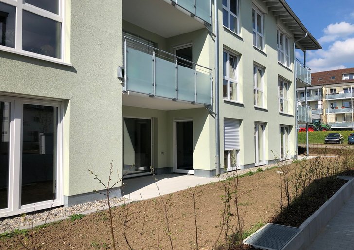 Bild 1: Neuwertige 2-Zi-Whg. im EG zu vermieten (mit Wohnberechtigungsschein)!