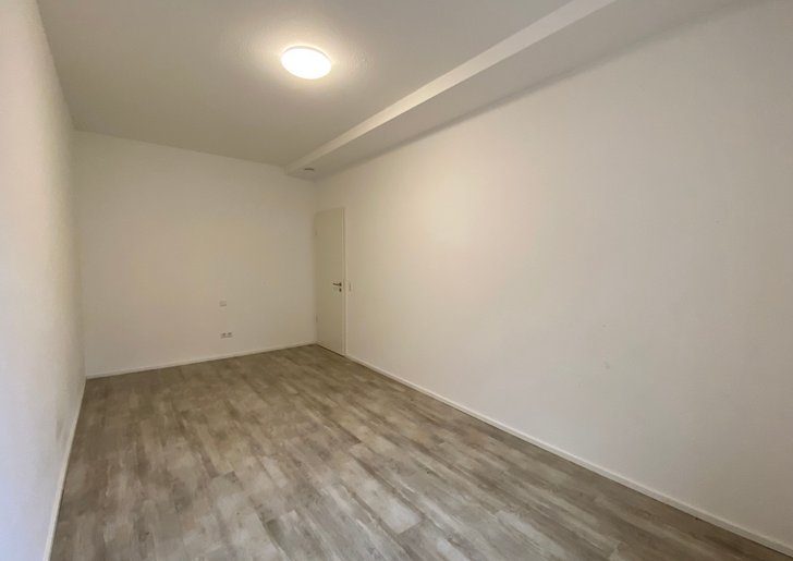 Bild 3: Geräumiges WG-Zimmer in einer Frauen-WG zu vermieten (Zimmer 5.2)